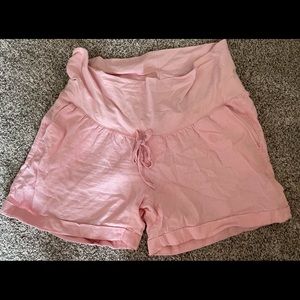 Old navy maternity linen shorts